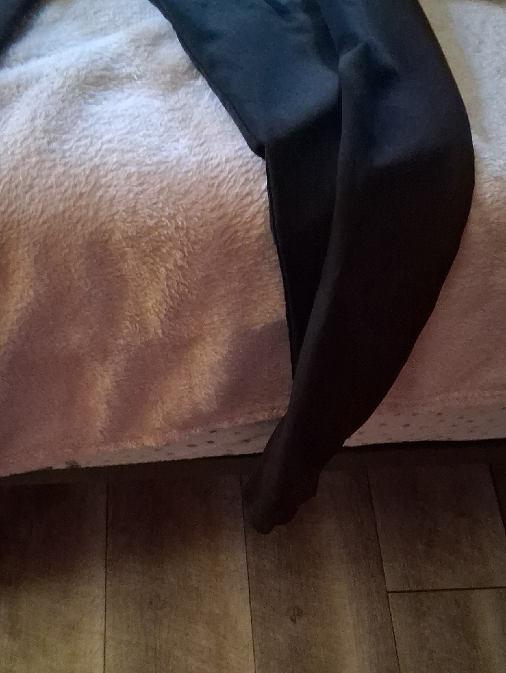 Classic Black Scrub Set - Solid Black Top & Pants Top Is Very Dark Blue - Picture 3 of 7